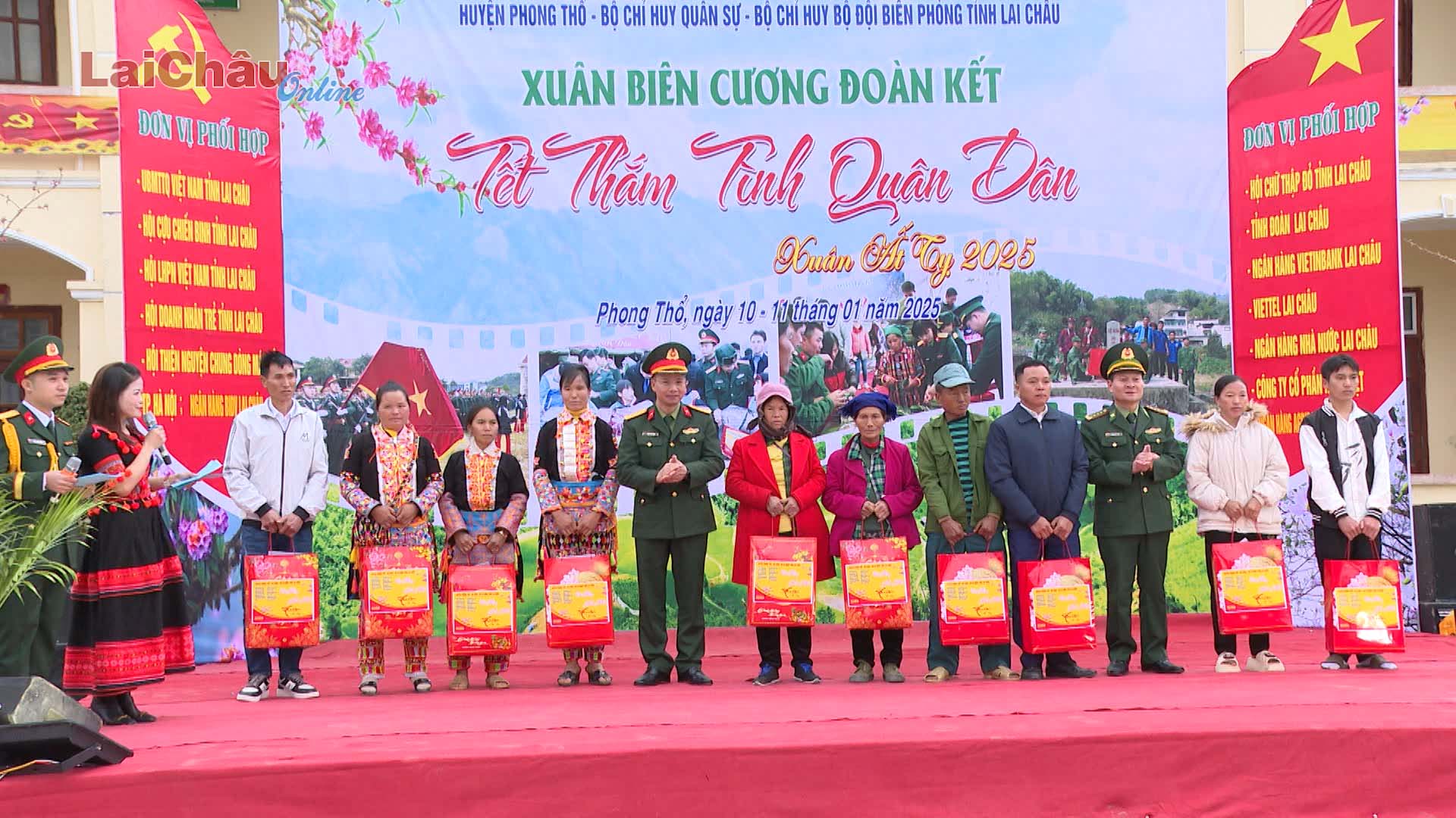 Ấm áp Chương trình “Xuân biên cương đoàn kết – Tết thắm tình quân dân” tại xã biên giới Vàng Ma Chải