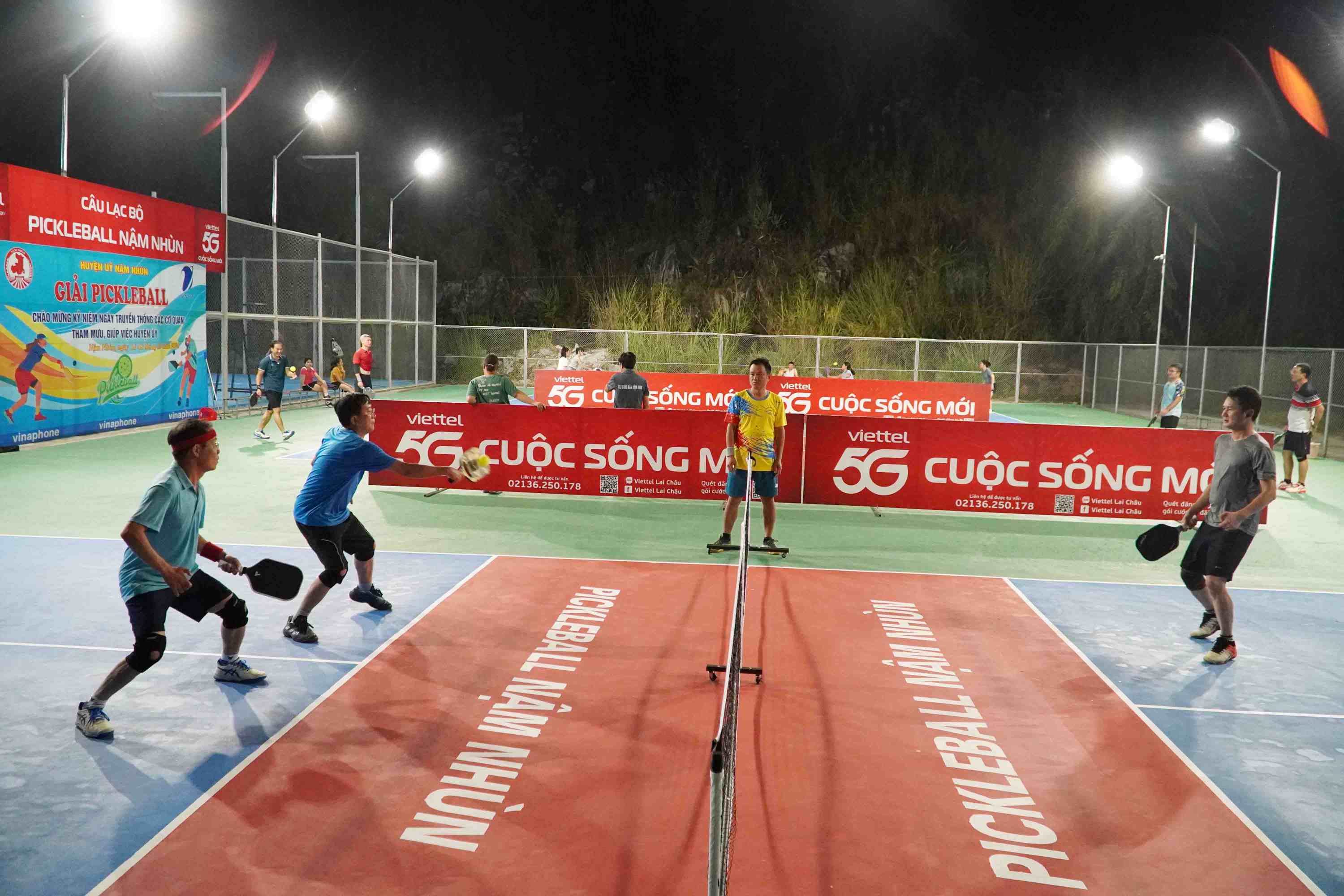 Câu lạc bộ Pickleball huyện Nậm Nhùn dù mới được thành lập nhưng phát triển nhanh chóng, thu hút nhiều người tham gia.